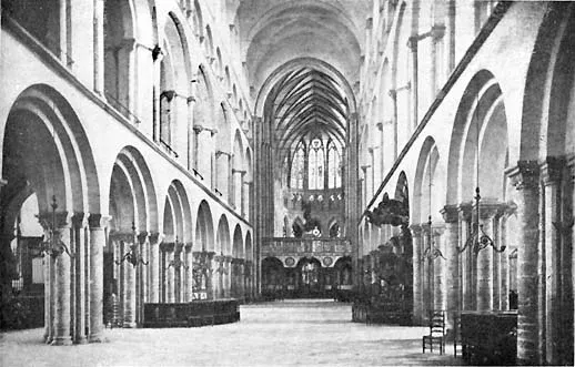 La Cathédrale de Tournai interieur.webp